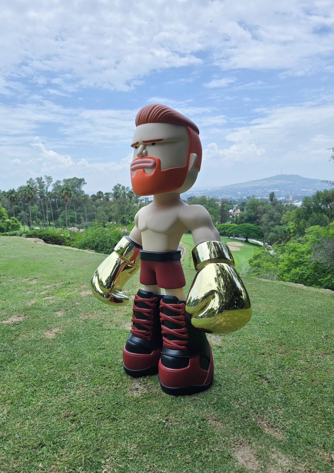 Figura de Canelo Álvarez de gran formato impresa en 3D - Haxu 3D